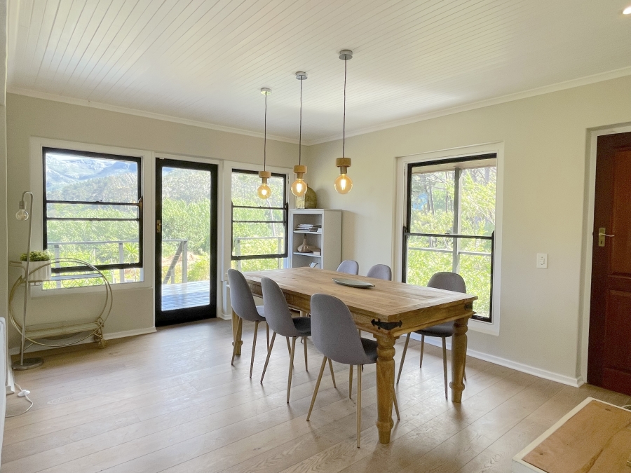 To Let 3 Bedroom Property for Rent in Constantia Nek Estate Western Cape